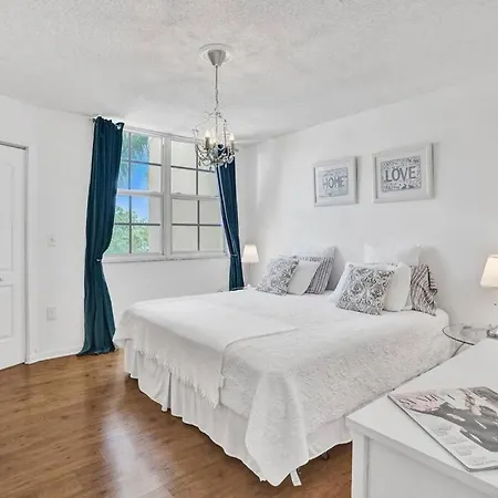 Renovated Cozy The Yacht Club At Aventura Parking Included Appartement